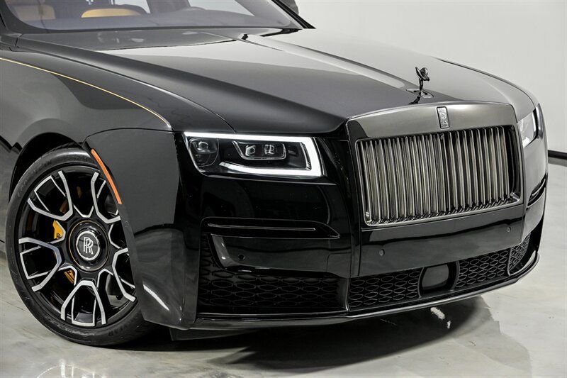 Used 2022 Rolls-Royce Ghost Black Badge AWD/4WD image 2