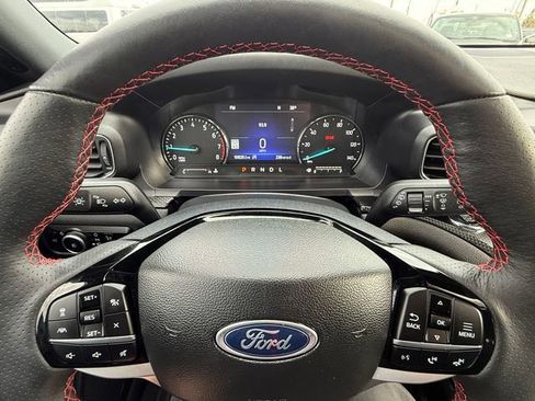 Certified 2023 Ford Explorer ST-Line w/ Class IV Trailer Tow Package image 21