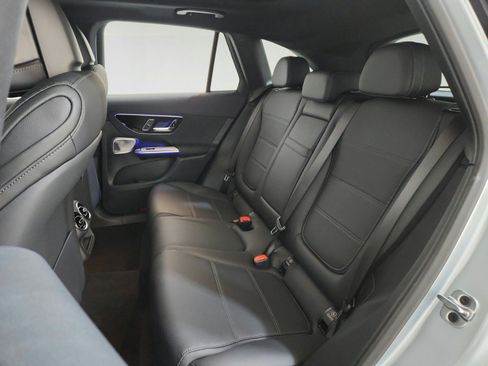 Used 2026 Mercedes-Benz GLC 300 4MATIC image 18