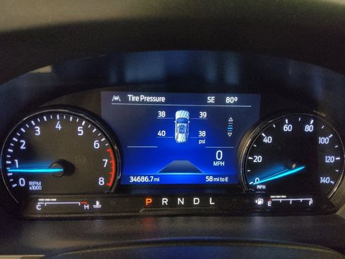 Used 2023 Ford Explorer XLT RWD image 23
