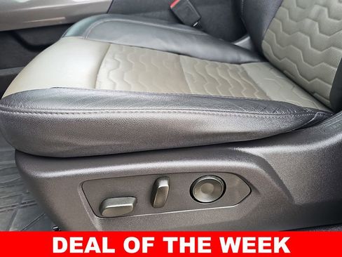 Used 2024 Chevrolet Silverado 2500 ZR2 w/ Technology Package image 28