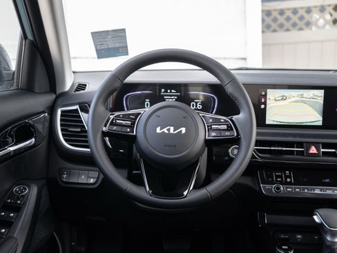 New 2026 Kia Seltos S FWD image 15