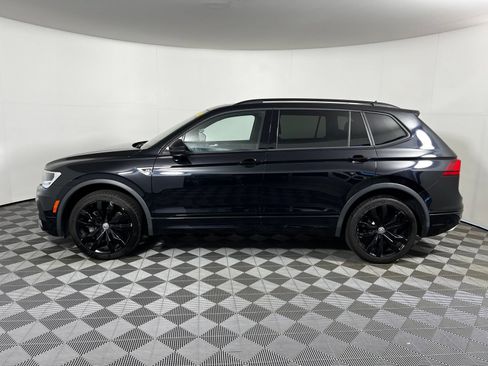 Used 2021 Volkswagen Tiguan SE R-Line FWD image 8