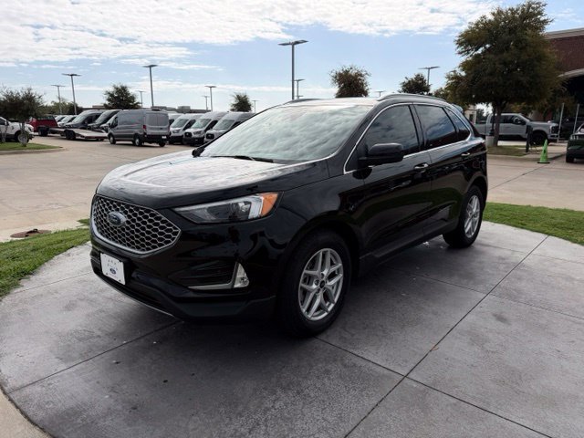 Certified 2023 Ford Edge SEL w/ Convenience Package AWD/4WD image 3