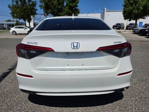 Used 2024 Honda Civic Sport image 4