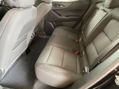 Used 2025 Chevrolet Equinox LT image 24