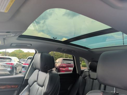 Used 2018 Audi Q5 2.0T Premium Plus w/ Premium Plus Package AWD/4WD image 27