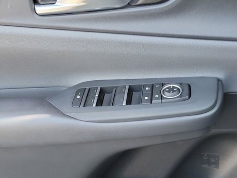 Used 2023 Toyota Prius XLE image 29