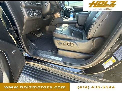 Certified 2022 Chevrolet Suburban High Country w/ Premium Package AWD/4WD image 35
