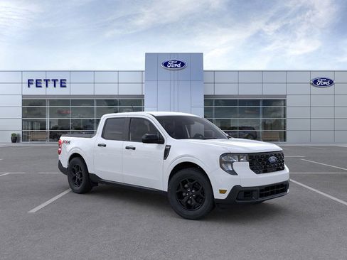 New 2025 Ford Maverick XLT w/ XLT Luxury Package AWD/4WD image 7