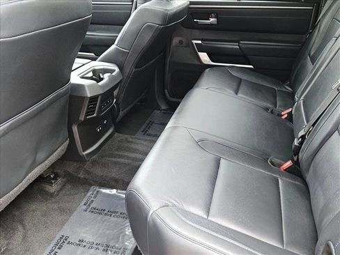 Used 2022 Toyota Tundra Platinum image 18