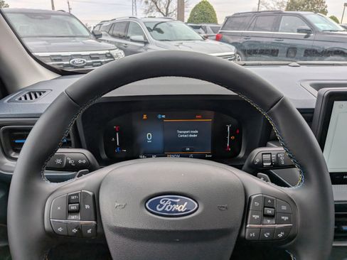 New 2026 Ford Maverick Lobo AWD/4WD image 29