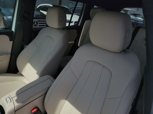 Certified 2026 Mercedes-Benz GLB 250 image 21