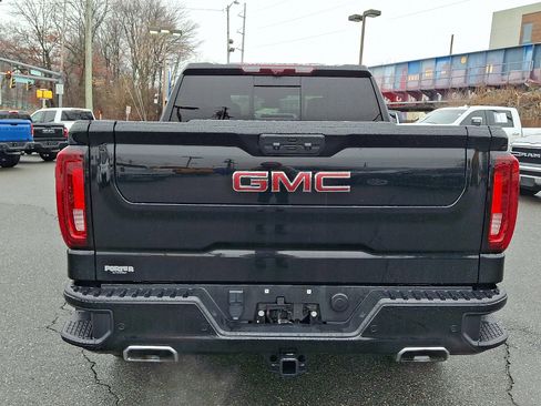 Used 2024 GMC Sierra 1500 Denali w/ Denali Reserve Package image 5