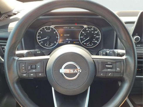 Used 2023 Nissan Rogue S FWD image 13
