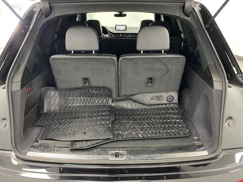 Used 2019 Audi Q7 3.0T Prestige w/ Prestige Package image 45