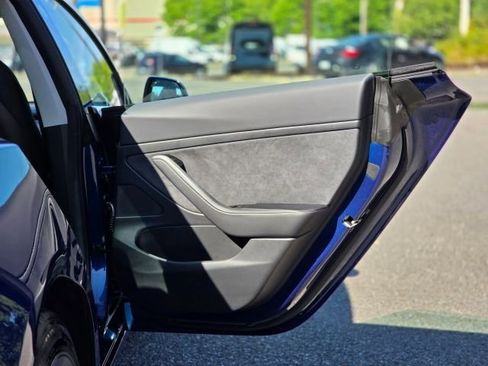 Used 2020 Tesla Model 3 Standard Range Plus image 25