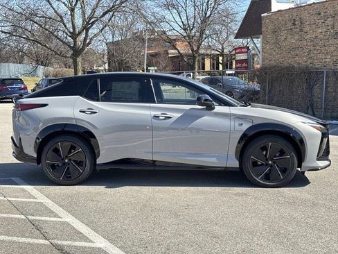 New 2026 Lexus RZ 450e AWD image 4