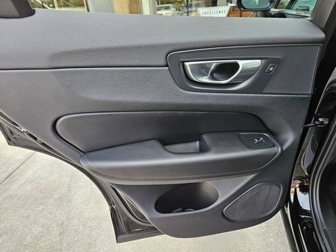 Certified 2023 Volvo XC60 T8 Plus AWD/4WD image 16