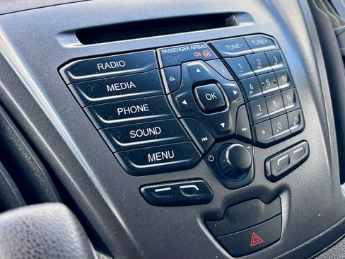 Used 2018 Ford Transit 250 148 High Roof image 19