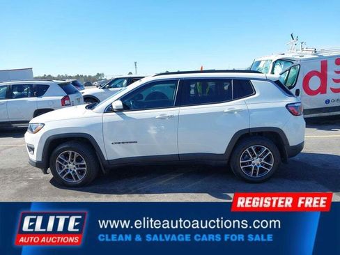 Used 2020 Jeep Compass Latitude image 27