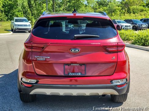 Used 2020 Kia Sportage S w/ Option Group 020 AWD/4WD image 5