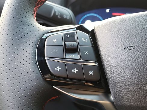 New 2026 Ford Explorer ST-Line w/ ST-Line Street Pack image 27