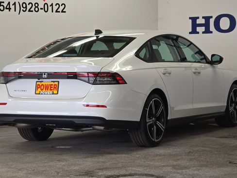 New 2026 Honda Accord SE image 3