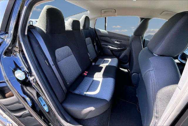 New 2027 Nissan Sentra SV FWD image 8