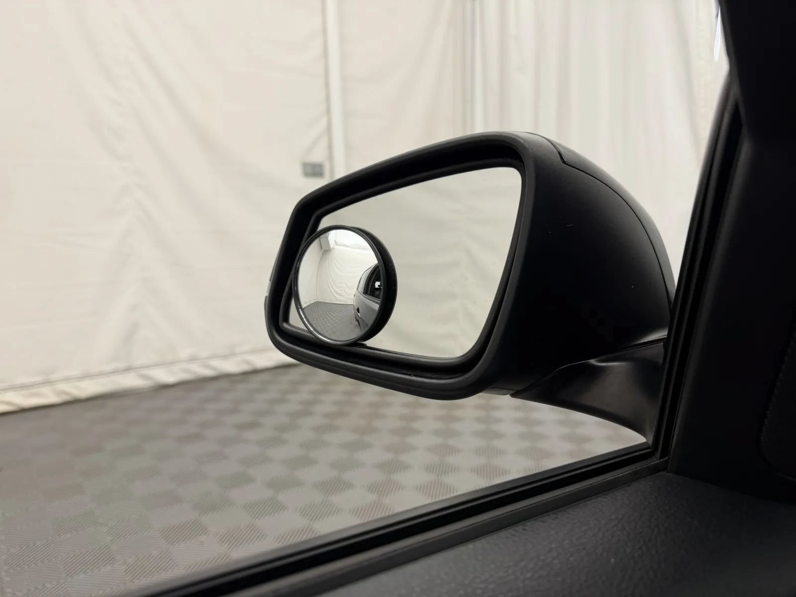 Used 2014 BMW 328i xDrive Wagon AWD/4WD image 14