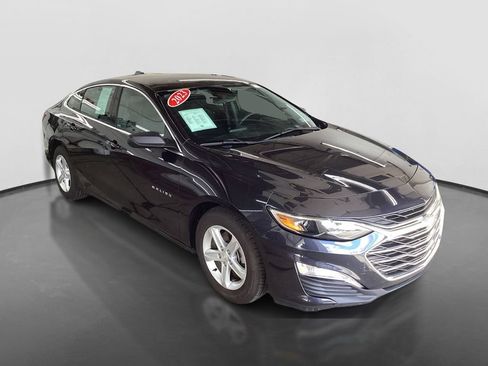Used 2023 Chevrolet Malibu LS FWD image 3