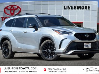 Used 2023 Toyota Highlander XSE