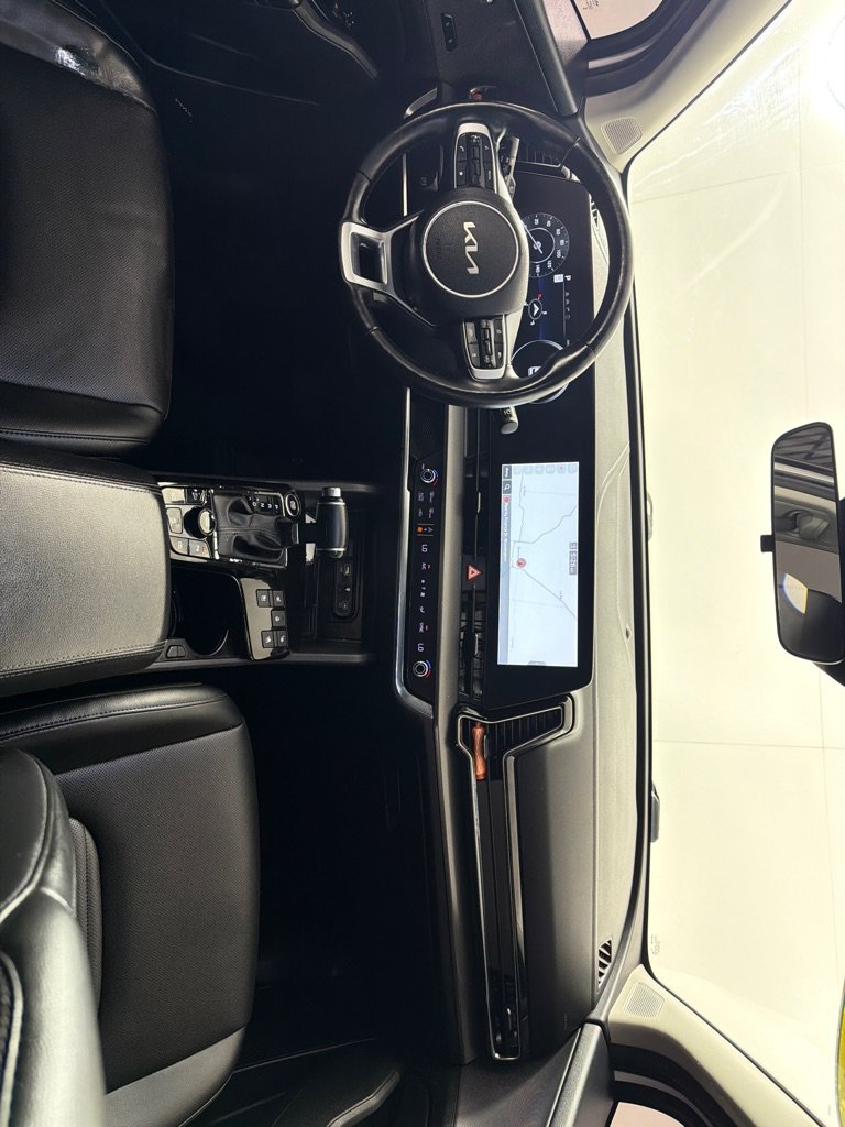 Used 2023 Kia Sportage SX FWD image 25