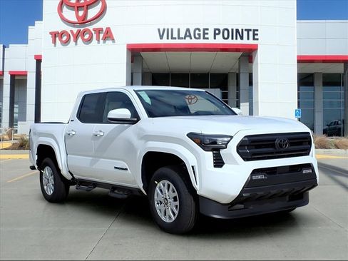 New 2025 Toyota Tacoma SR5 image 8