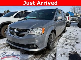 Used 2017 Dodge Grand Caravan SXT w/ Driver Convenience Group video 1