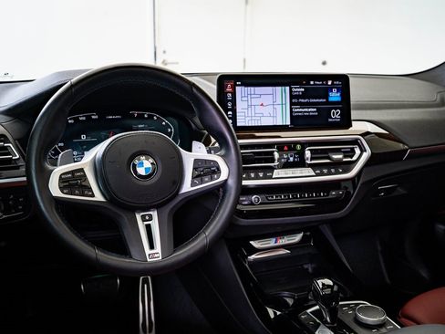 Used 2024 BMW X3 M40i w/ Premium Package image 3