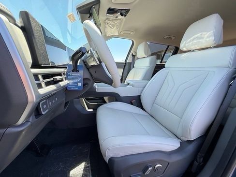 Used 2024 Hyundai Santa Fe SEL AWD/4WD image 21