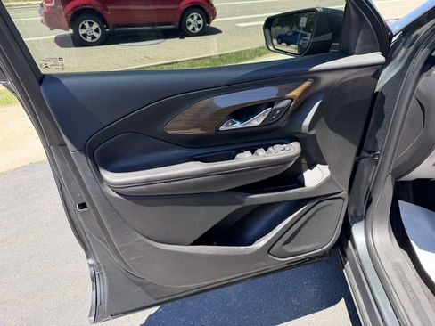 Used 2019 GMC Terrain SLE w/ Driver Convenience Package AWD/4WD image 10
