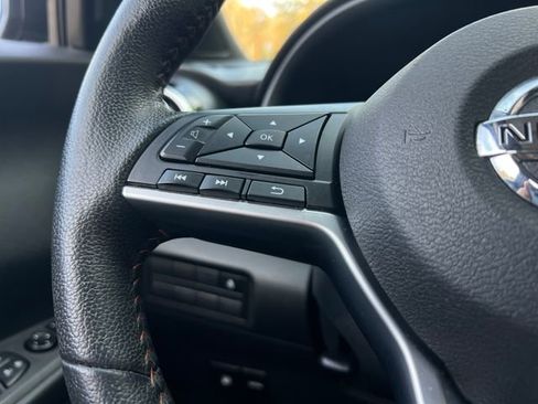 Used 2021 Nissan Kicks SR w/ SR Premium Package image 23