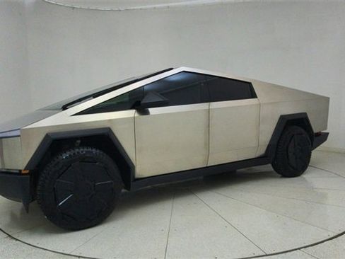 Used 2024 Tesla Cybertruck Cyberbeast image 61