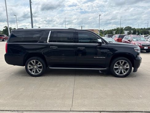 Used 2016 Chevrolet Suburban LTZ AWD/4WD image 4
