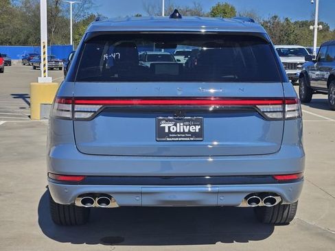 New 2026 Lincoln Aviator Reserve w/ Jet Appearance Package image 7