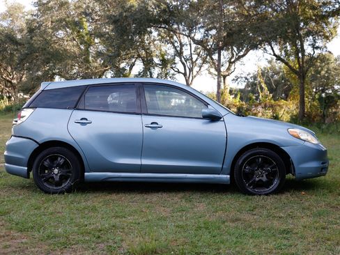 Used 2005 Toyota Matrix XR image 13