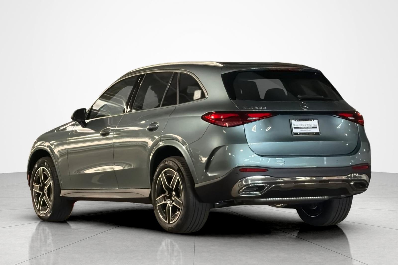 New 2026 Mercedes-Benz GLC 300 image 3
