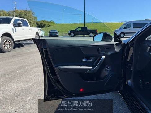 Certified 2025 Mercedes-Benz CLA 250 4MATIC image 10
