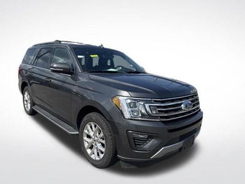 Used 2020 Ford Expedition XLT w/ Equipment Group 202A RWD image 7