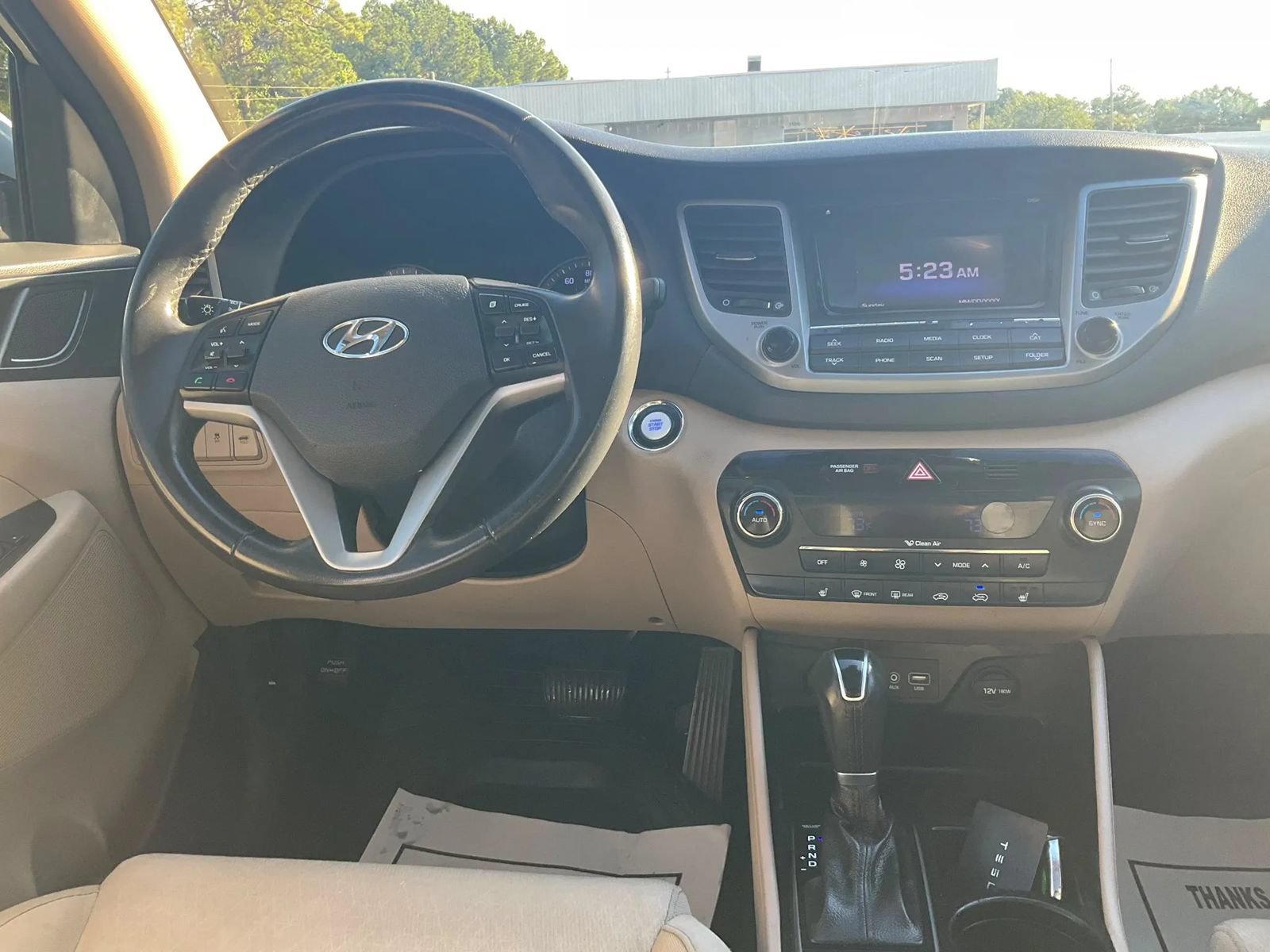 Used 2017 Hyundai Tucson FWD image 18