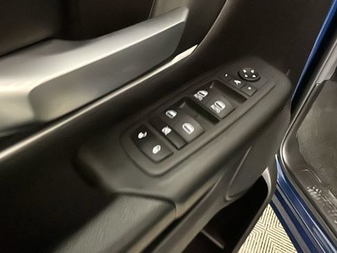 Used 2023 RAM 1500 Big Horn AWD/4WD image 12