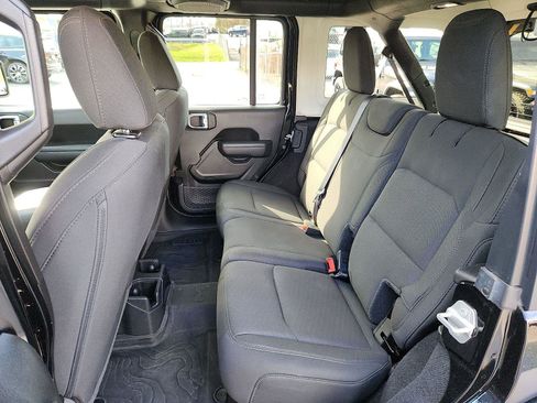 Certified 2022 Jeep Wrangler Unlimited Sport image 11