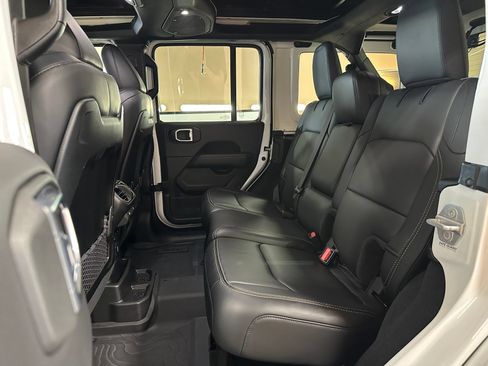 Used 2024 Jeep Wrangler Unlimited Rubicon 392 AWD/4WD image 14